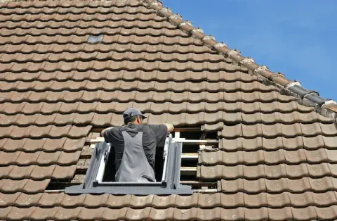 Pose de velux - Saint-Saulge
